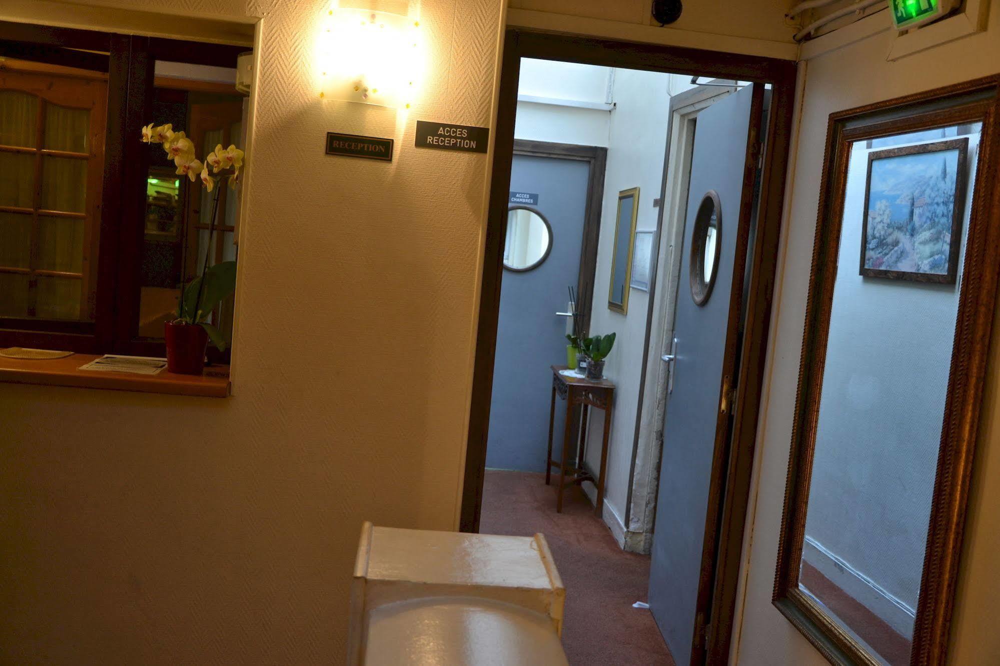 Hotel Montpellier Paris Exterior foto